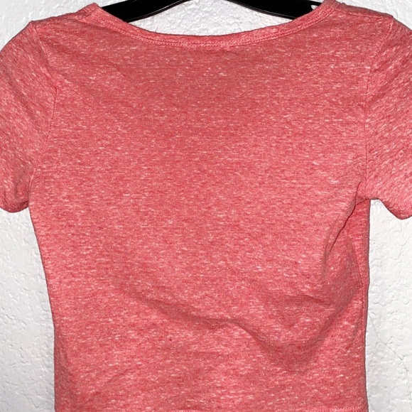 Pink crop top - Picture 2 of 3